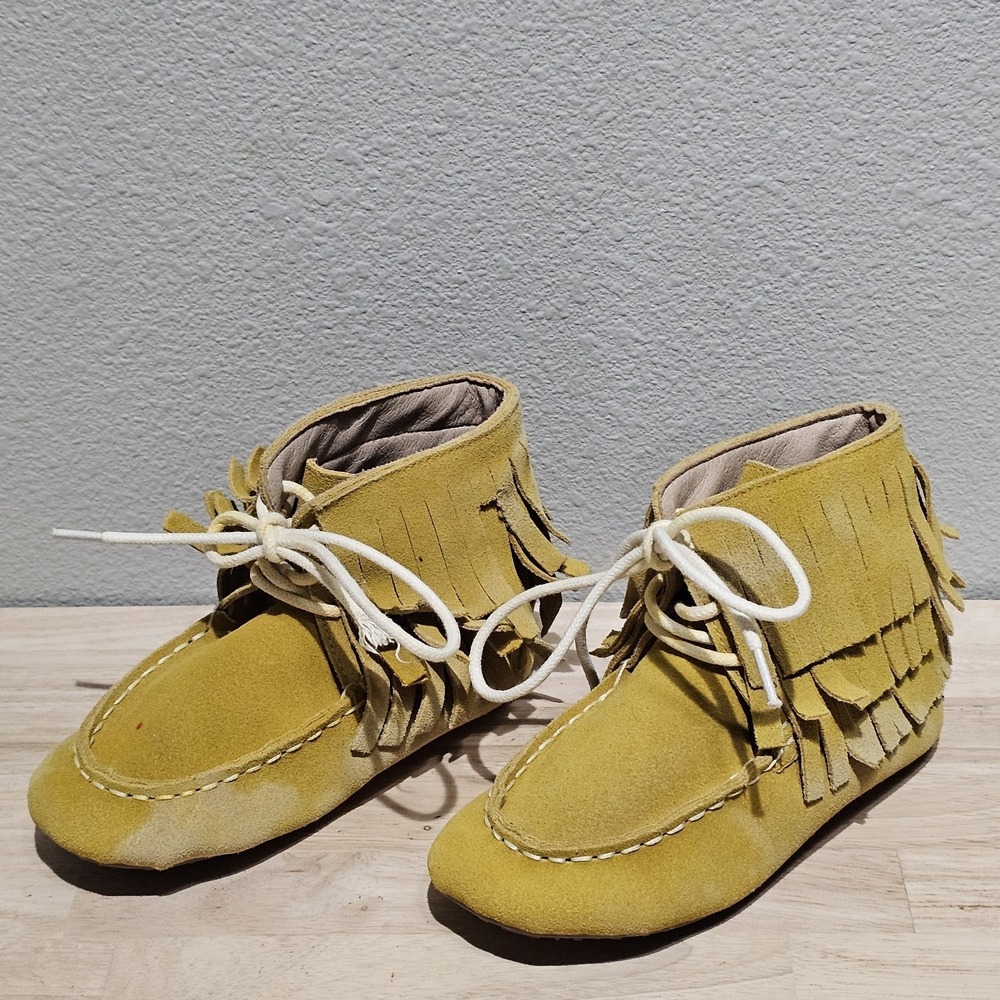 Monkey Feet Tan Suede Triple Fringe Lace Up Ankle Bootie Moccasins Size 4-5Y